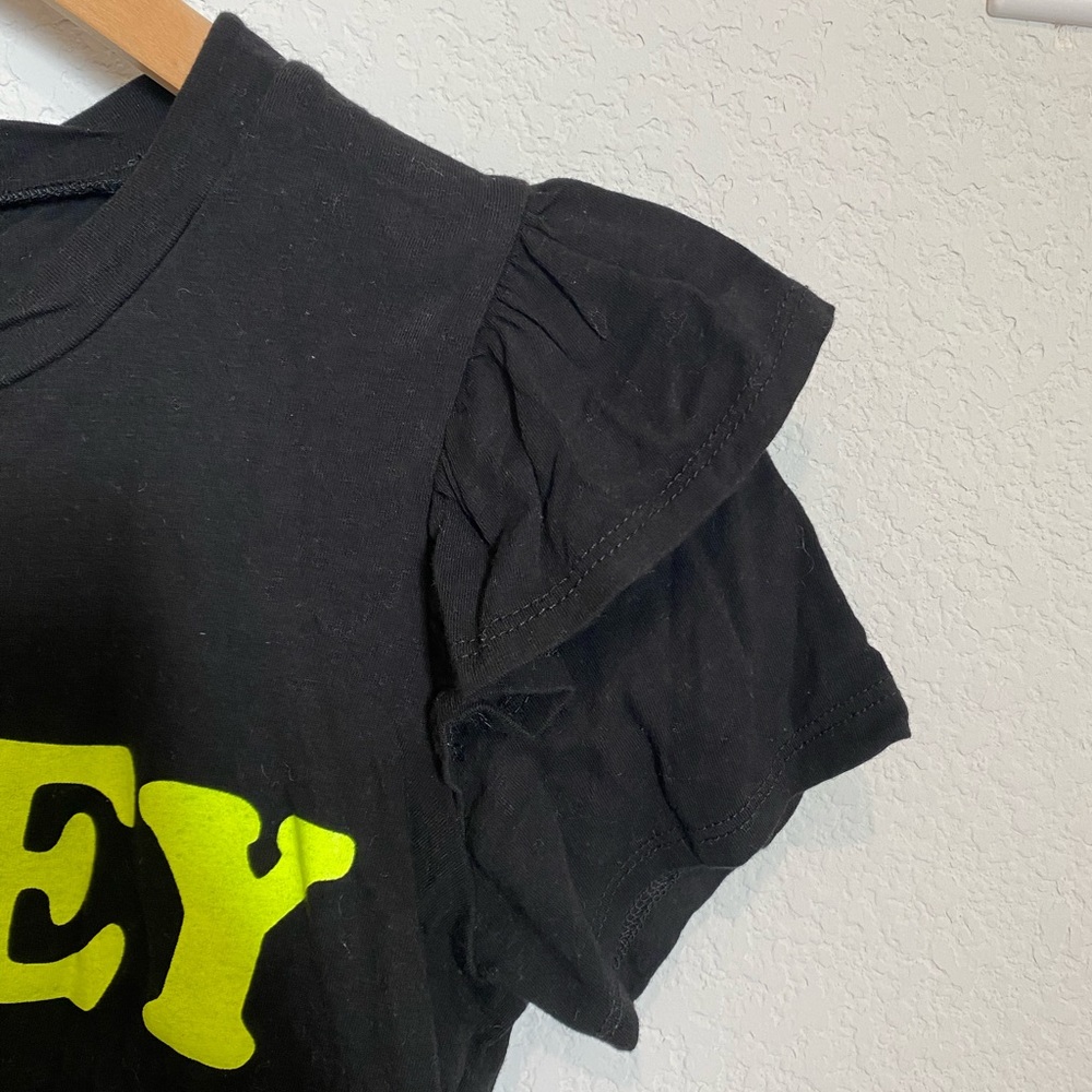 Super cute “Honey” Crop top - Picture 2 of 5